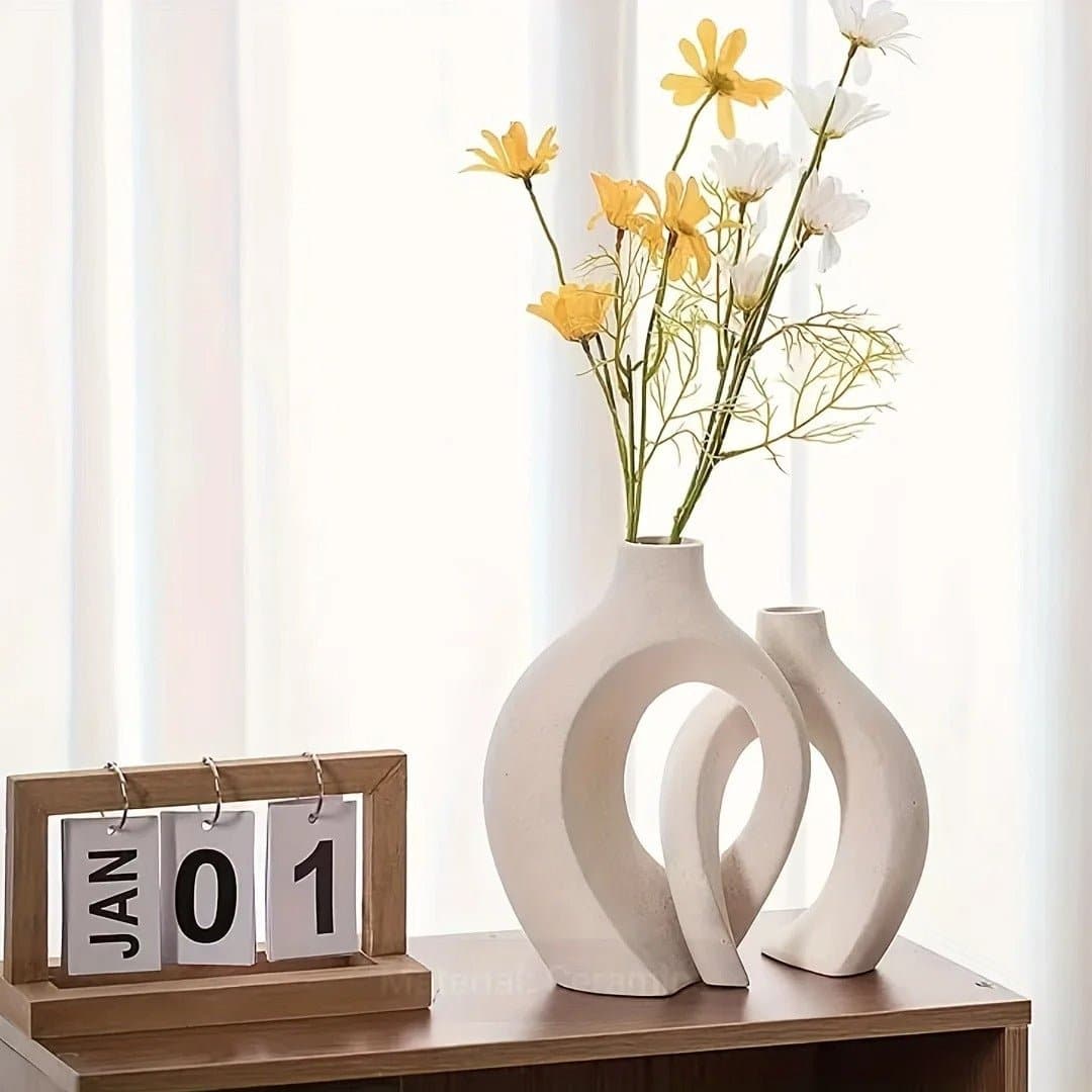 Premium Nordic Ceramic Interlock Vase for Modern Homes - The UNIX