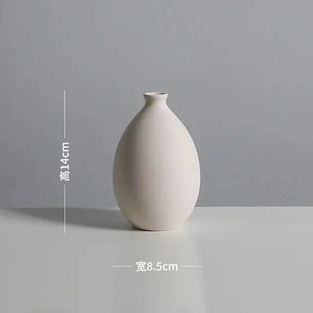 White Minimalist Ceramic Vase: A Modern Masterpiece - The UNIX